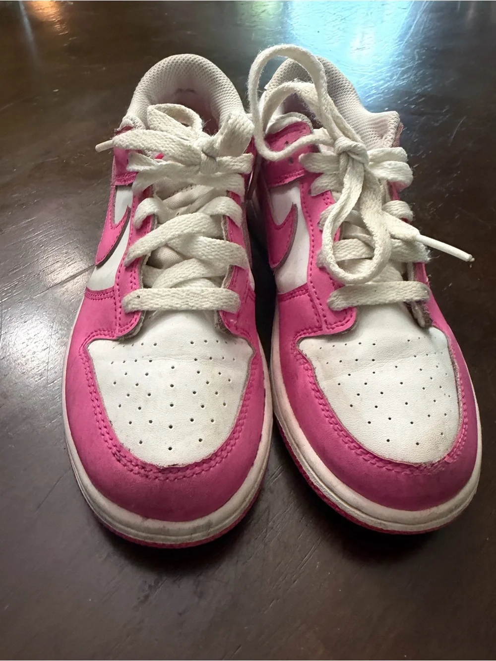 Nike Size 3 Youth Sneakers - Picture 2 of 7